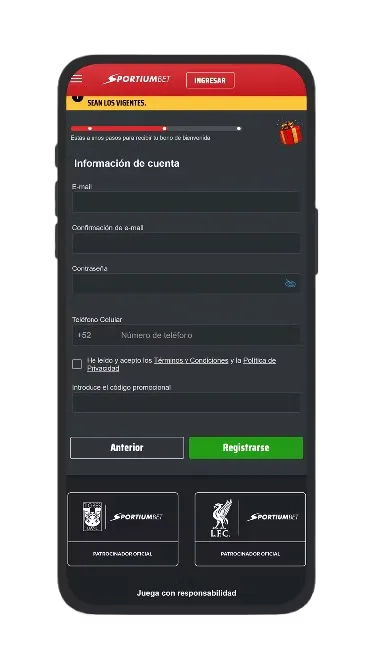 Formulario de alta en el móvil con campos de correo, contraseña y datos de cuenta.